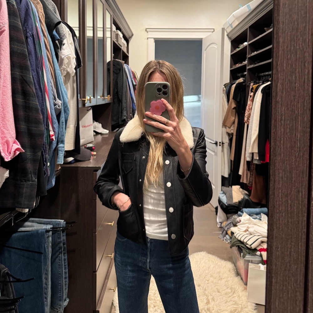 THE ARRIVALS LEATHER JACKET WITH SHEARLING COLLAR